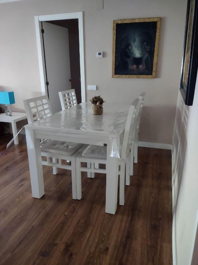 Amplio Apto Con Patio Privado Aranjuez Exterior foto
